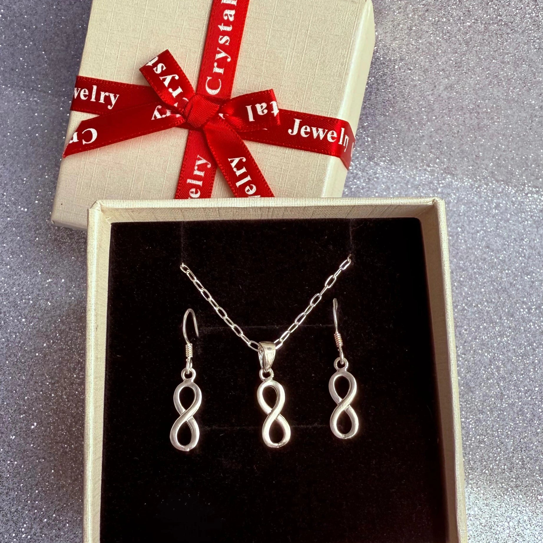 Conjunto Dama Diseño Infinitos Plata fina ley 925