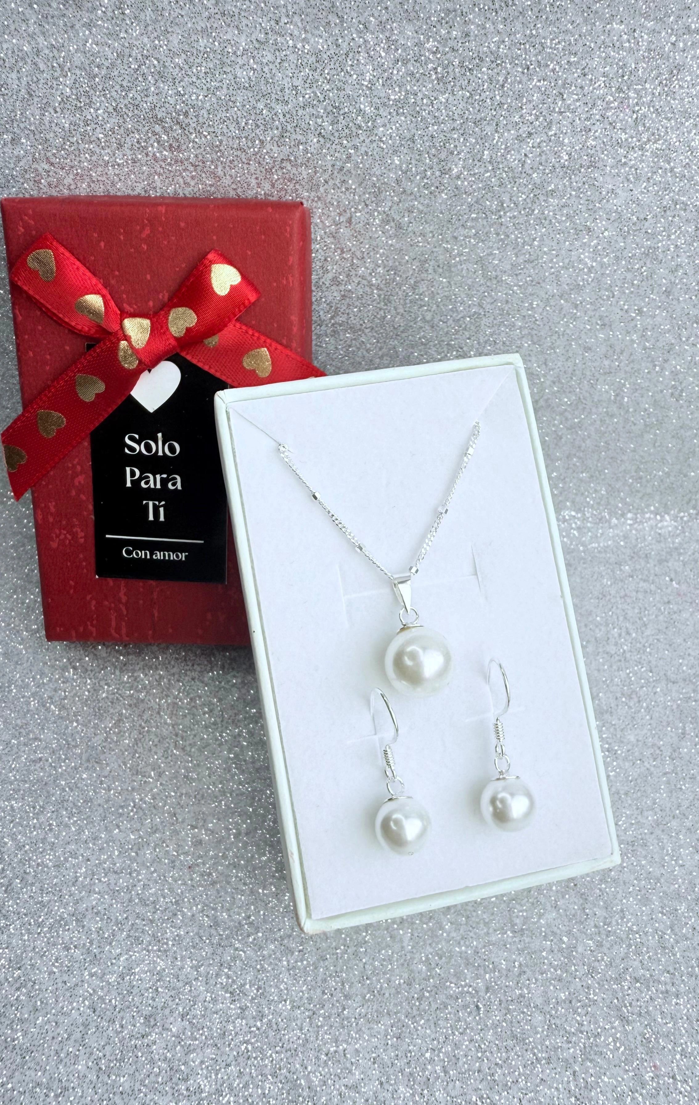 Conjunto Dama Diseño Perlas Plata fina ley 925