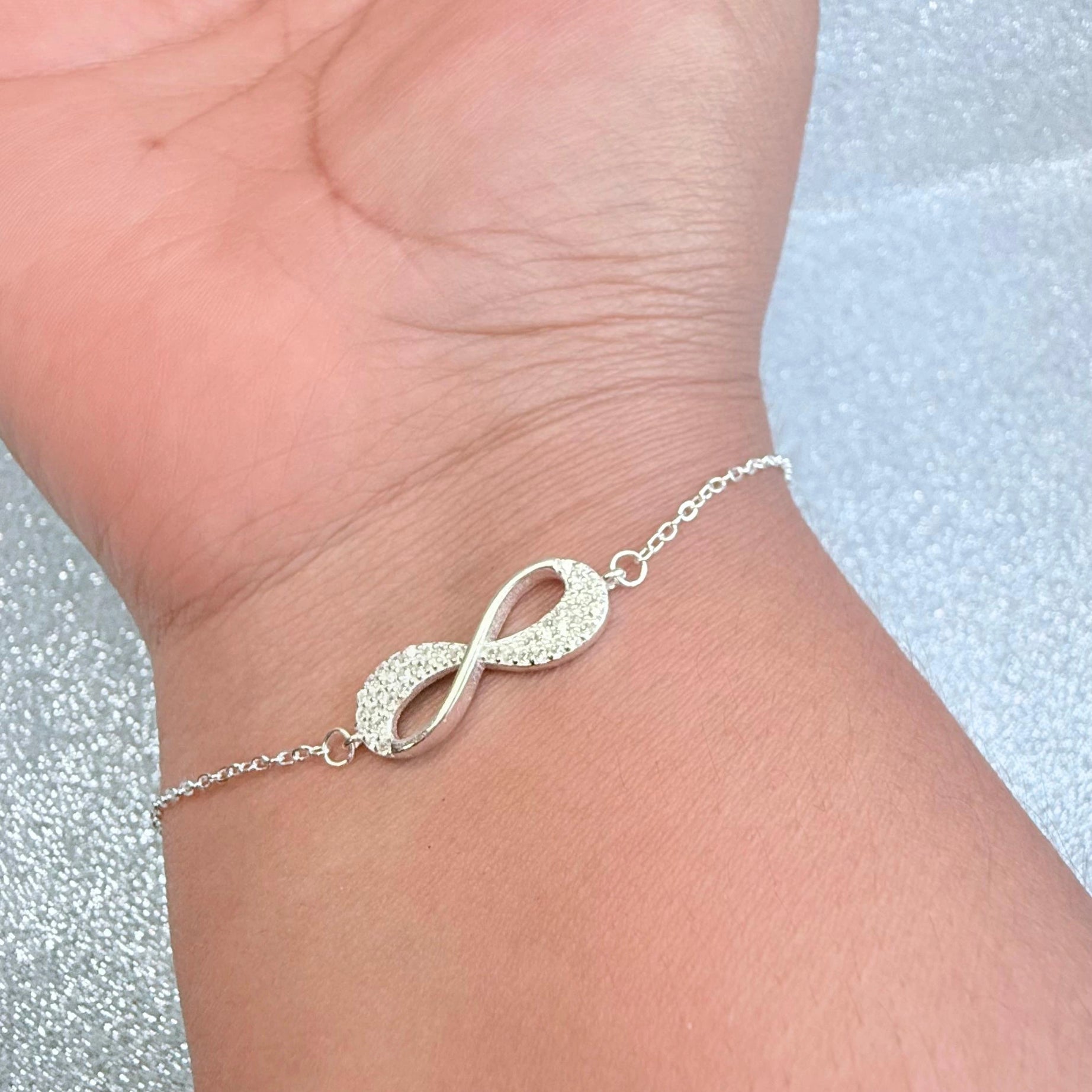 Pulsera Dama Diseño infinito con Microcircones Cristal Plata fina ley 925