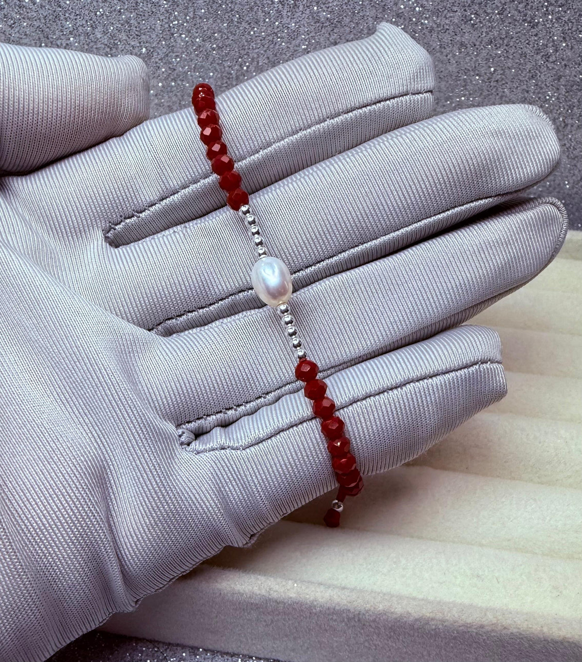 Pulsera Hilo Rojo Protección Cristales ,pelotitas y Perla de rio