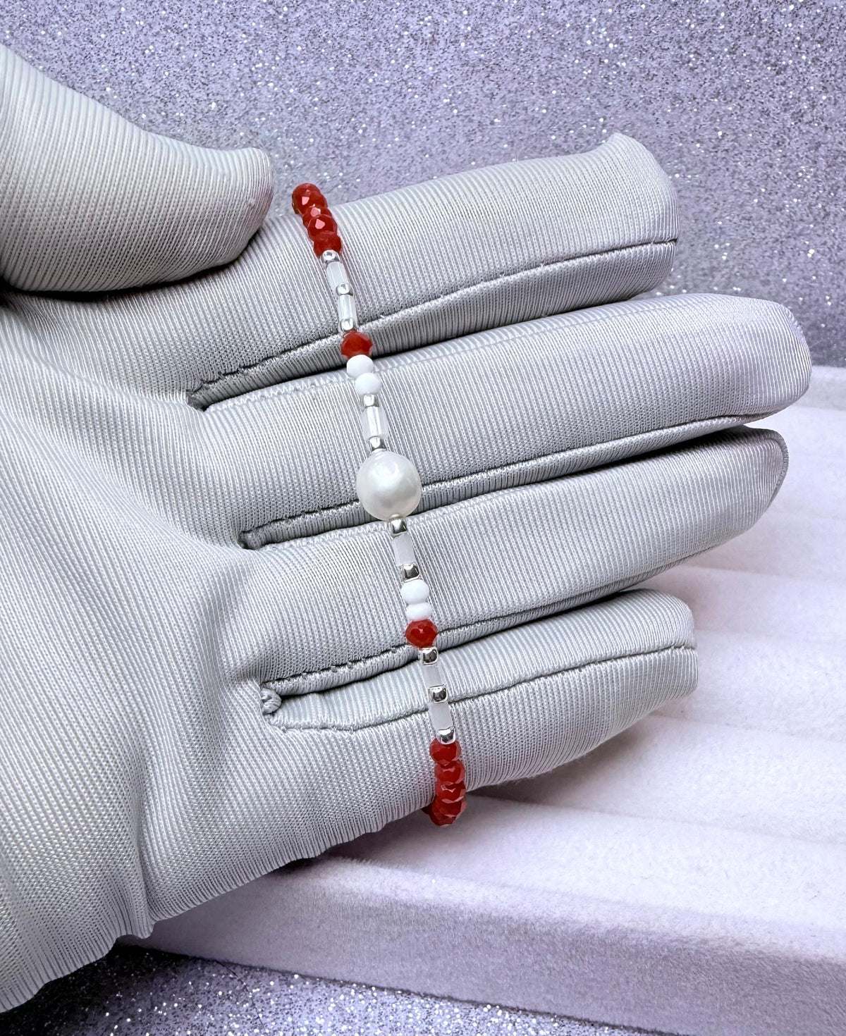 Pulsera Hilo Rojo Protección Cristales y Perla de rio
