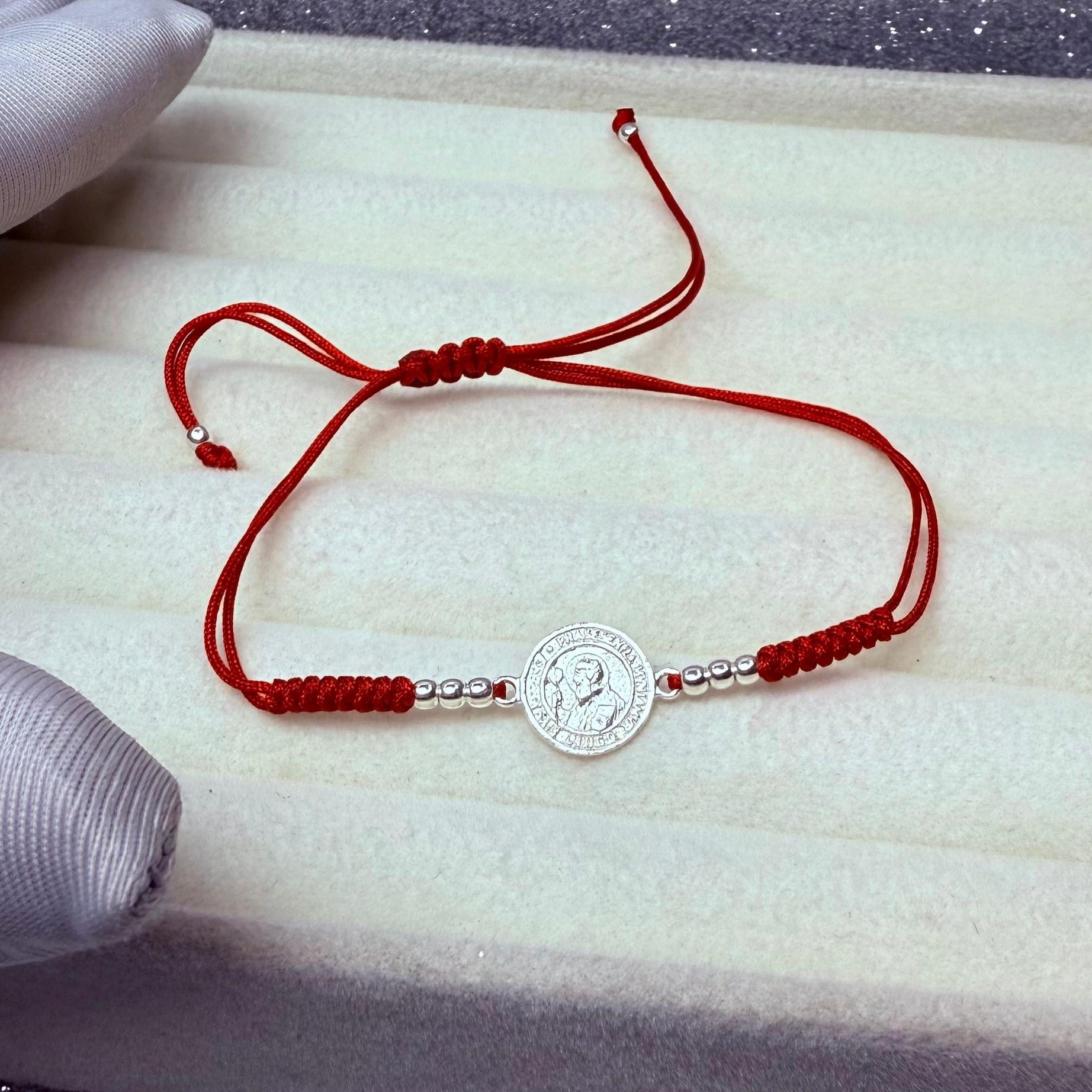 Pulsera Hilo Rojo Protección Dije San Benito Plata 925