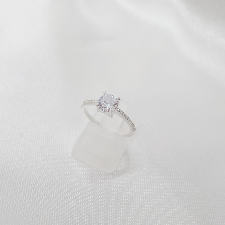 Anillo Dama Diseño Circón cuadrado con Incrustaciones de Microcircones