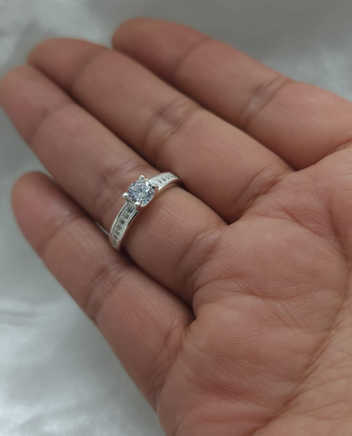 Anillo Dama Diseño Circón