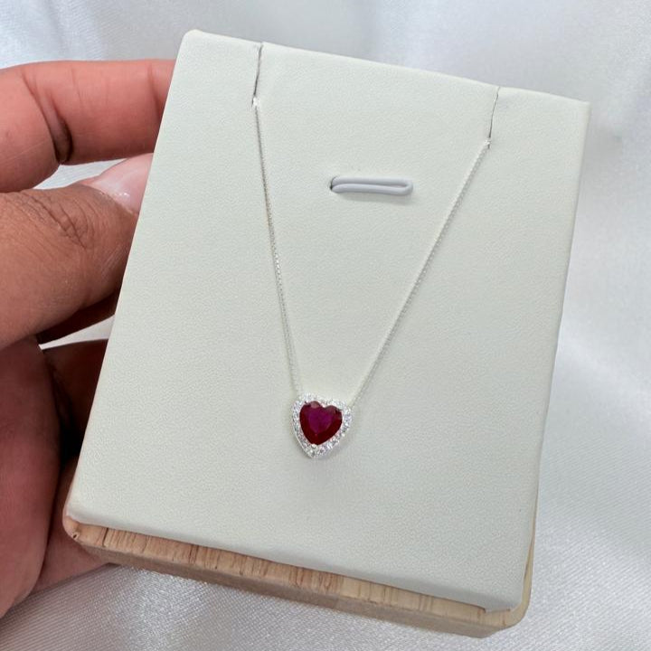 Collar Corazón Rojo Rubí