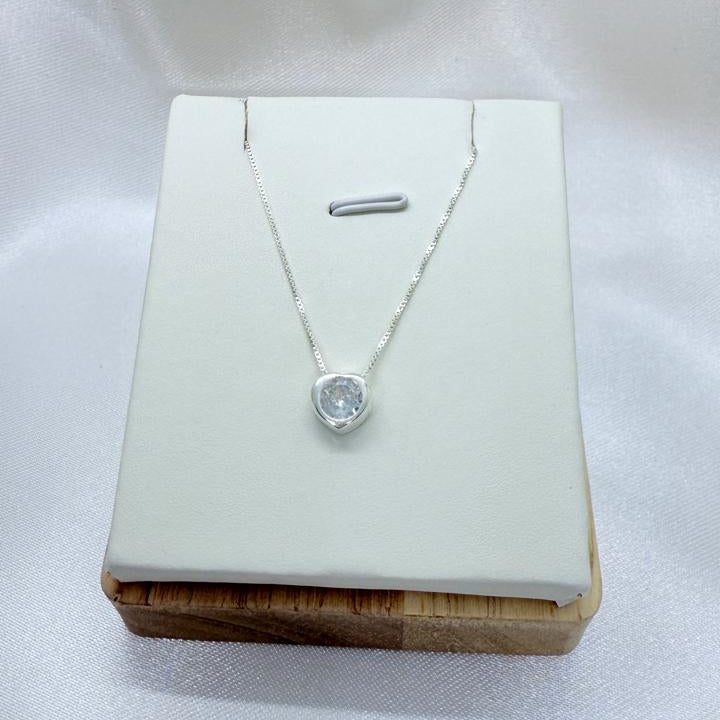 Collar Punto de luz Diseño CORAZÓN Cristal 40cm