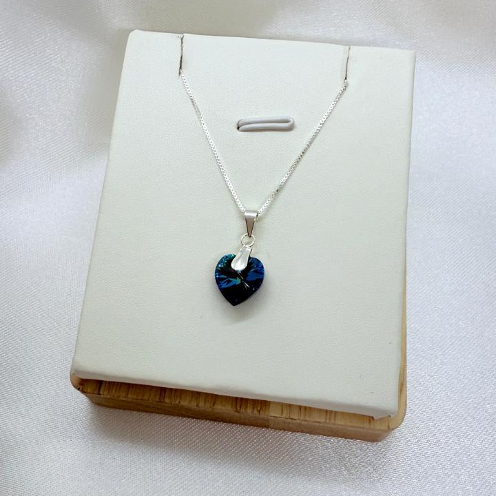 Collar con Dije Corazón Cristal Azul