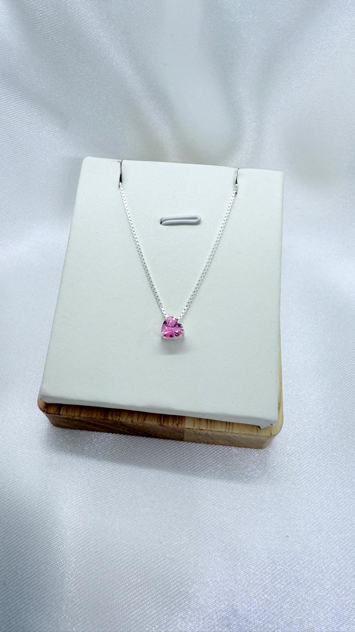 Collar Punto de luz Diseño Corazón Cristal Rosado