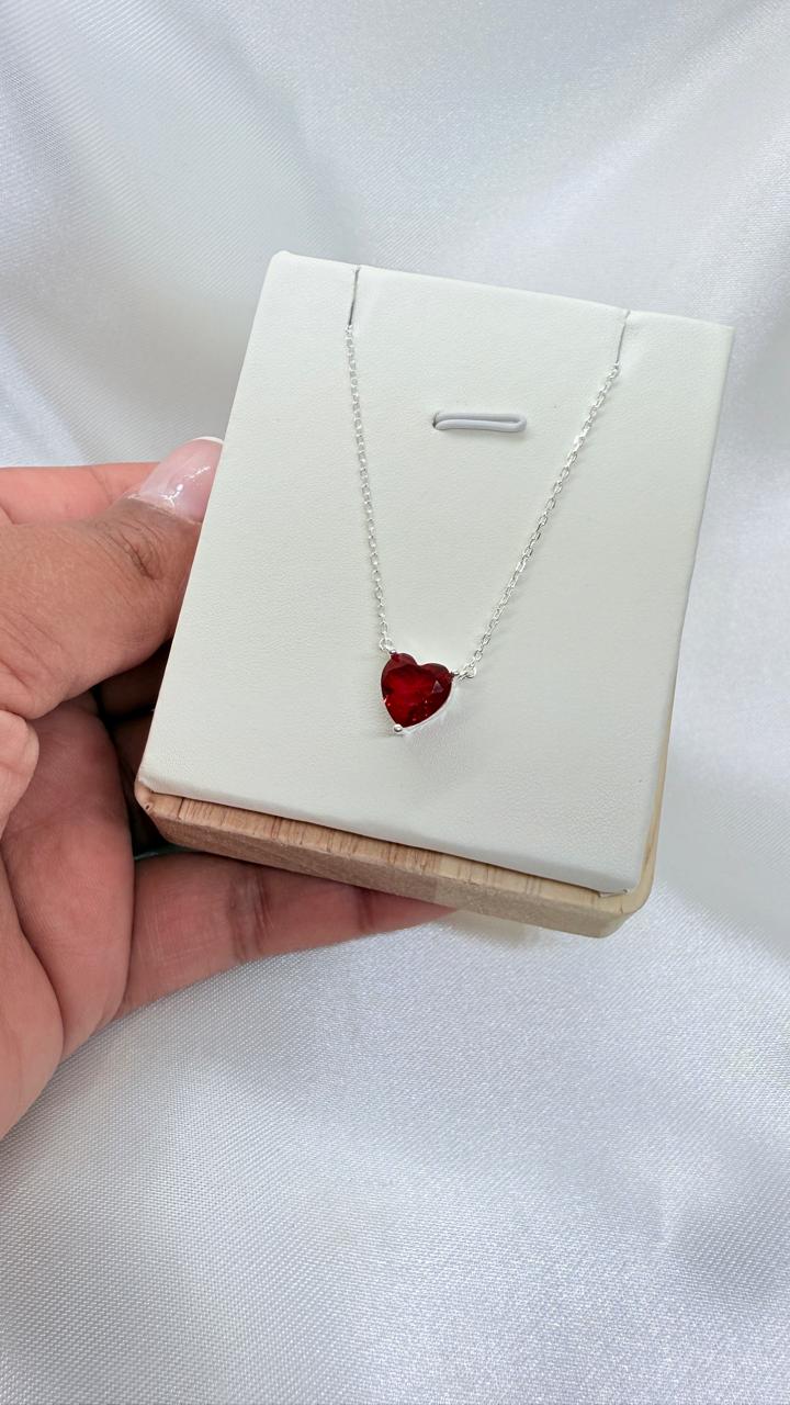 Collar Corazón Rojo