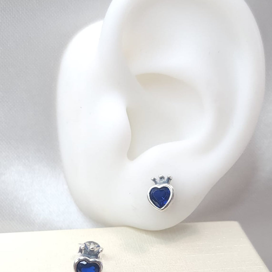 Aros Diseño Corazón circón AZUL con Corona