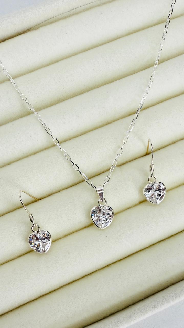 Conjunto Dama Diseño Corazón Cristal