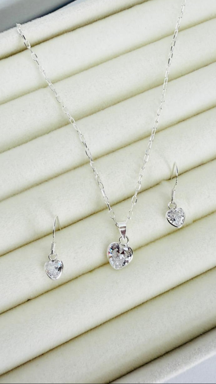 Conjunto Dama Diseño Corazón Cristal