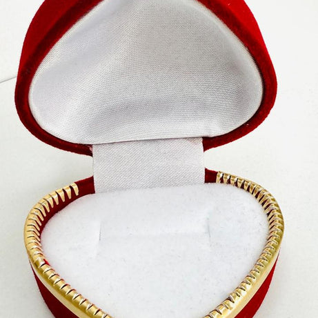 Caja de Corazón Rojo para Anillo o Aros