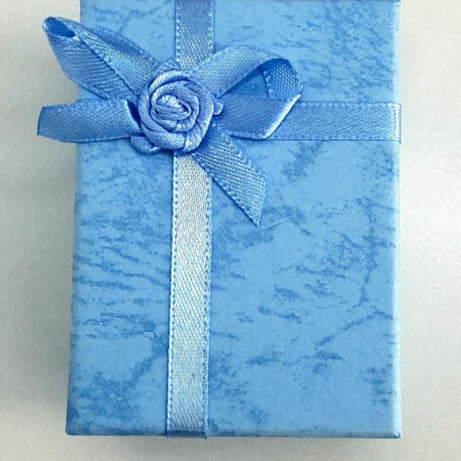 Caja celeste para Regalo Cadena, Conjunto