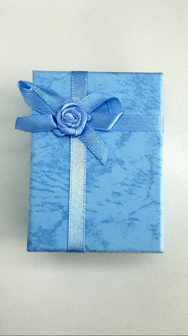 Caja celeste para Regalo Cadena, Conjunto