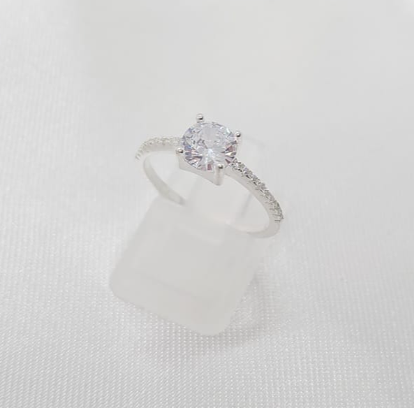 Anillo Dama Diseño Circón cuadrado con Incrustaciones de Microcircones