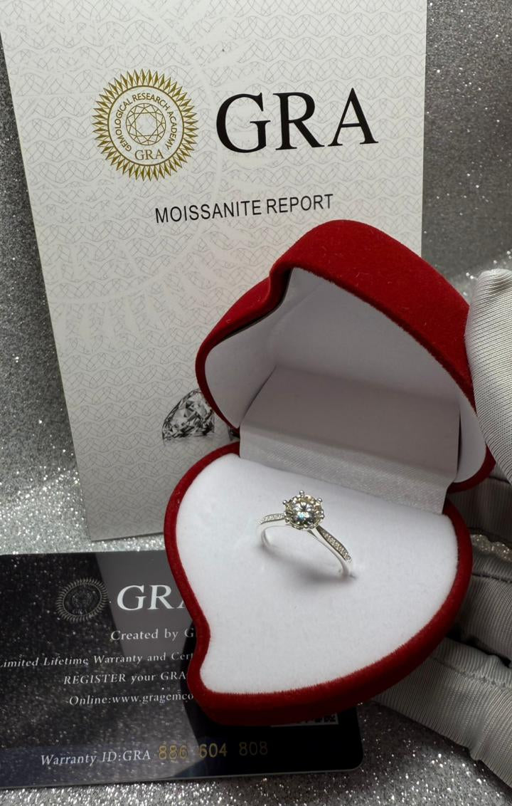 Anillo Dama SOLITARIO MOISSANITA con circones