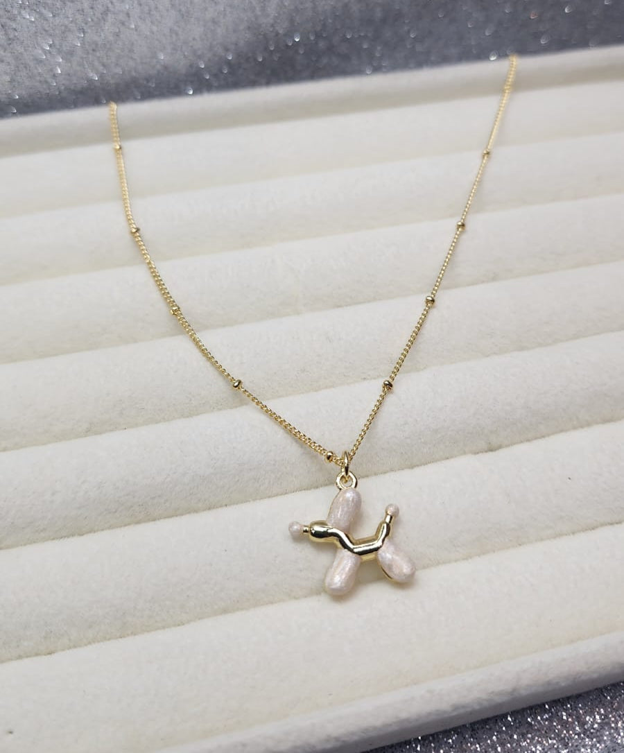 Collar Pelotitas con dije de Perrito Baño de oro 18 kilates